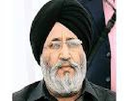 Teachers hoop education minister